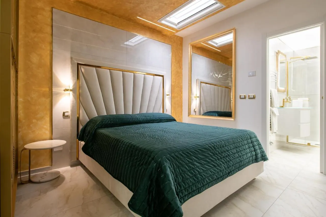 Fashion Apartment Gold Bologna With Jacuzzi & Car Garage