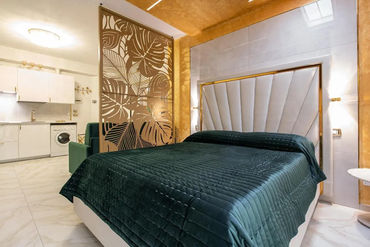 Fashion Apartment Gold Bologna With Jacuzzi & Car Garage