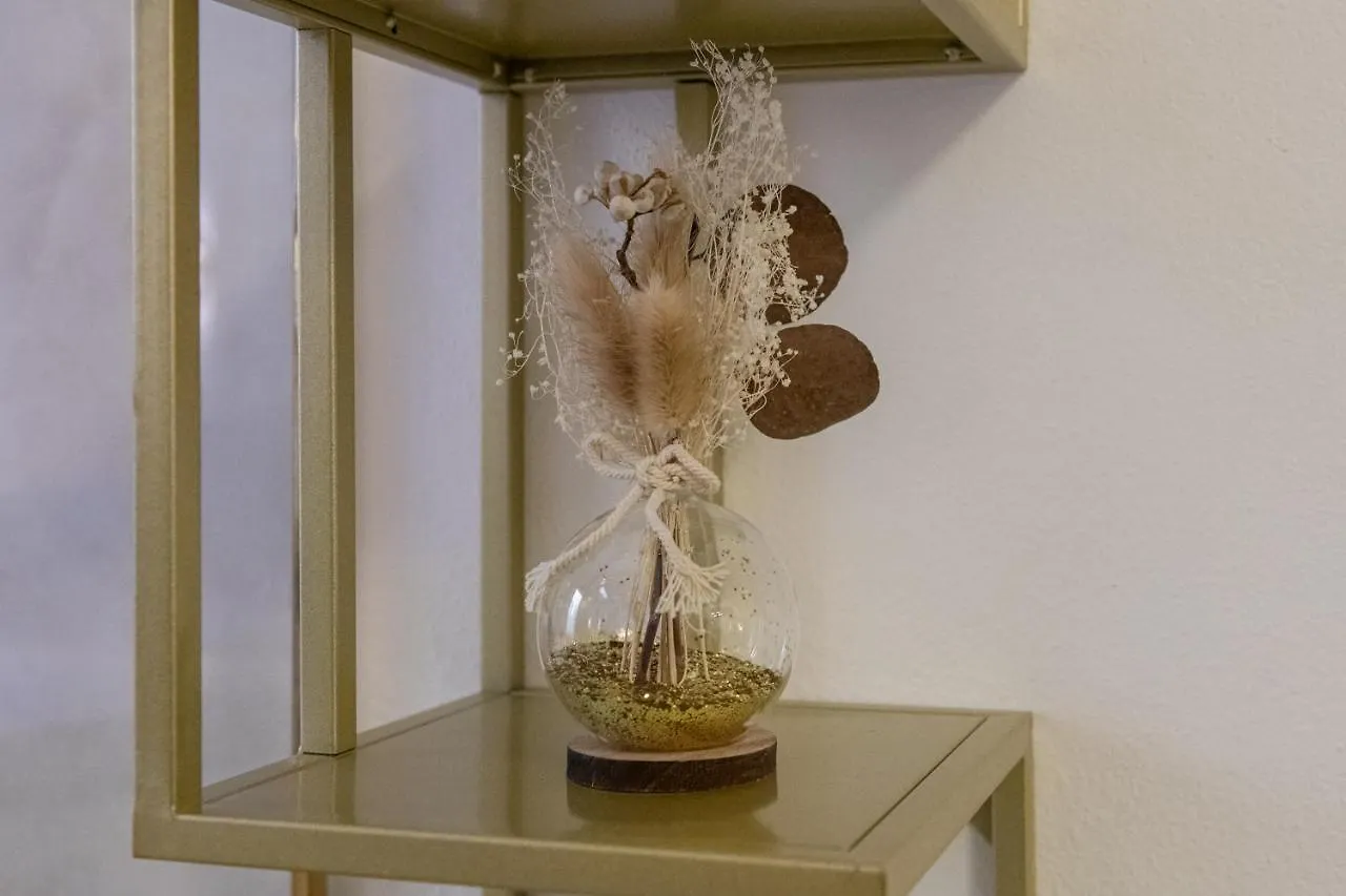 Fashion Apartment Gold Bologna With Jacuzzi & Car Garage Italy