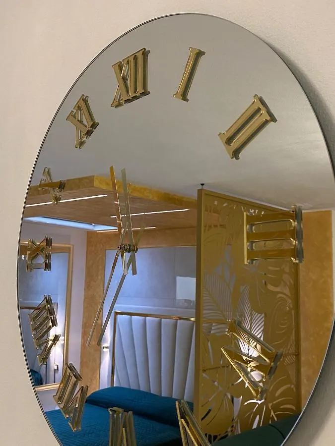 Fashion Apartment Gold Bologna With Jacuzzi & Car Garage Italia